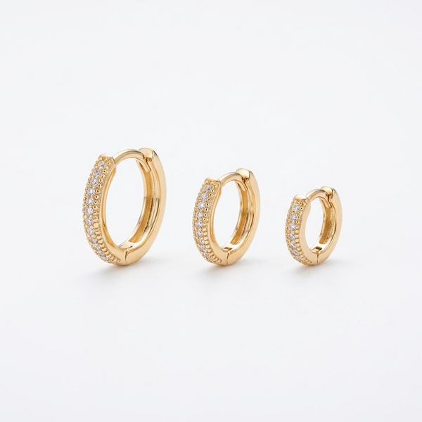 Brinco Trio Click Fino Cravejado · Banhado a Ouro